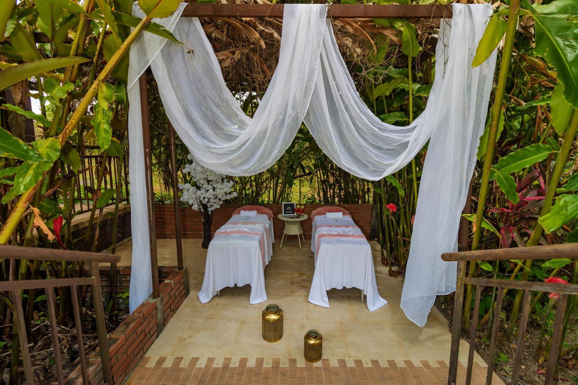 Nq Hotel Orinoquia Granja Campo Alegre Εξωτερικό φωτογραφία