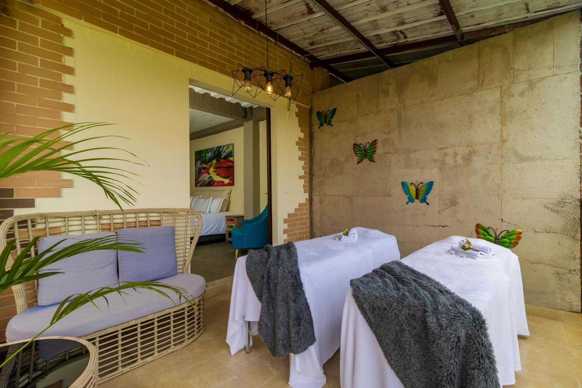 Nq Hotel Orinoquia Granja Campo Alegre Εξωτερικό φωτογραφία